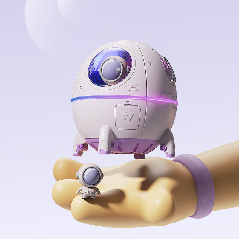 Astronaut Humidifier Ornaments Moisturizing Household Home Decor